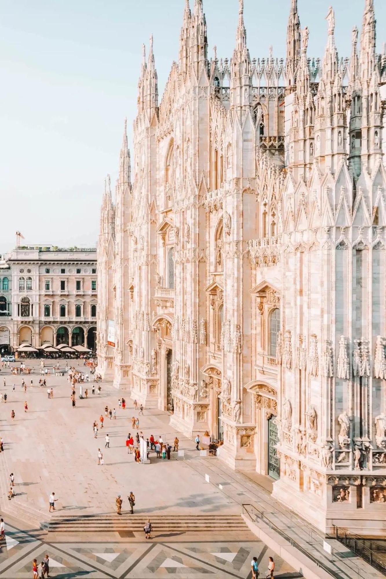 The Boutique Houses - Iconic Suite In Galleria Duomo With Private Parking Milão Exterior foto