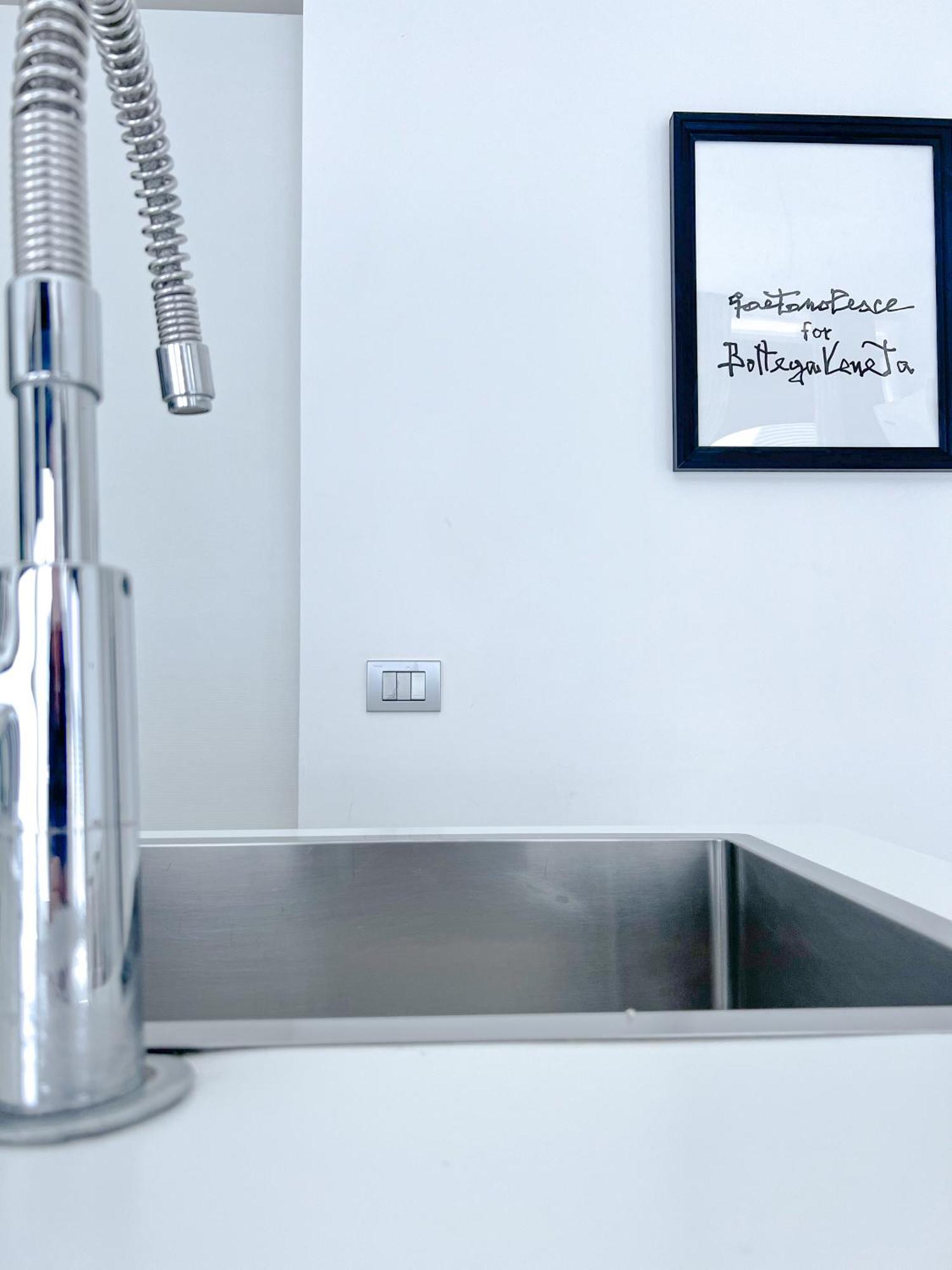 The Boutique Houses - Iconic Suite In Galleria Duomo With Private Parking Milão Exterior foto