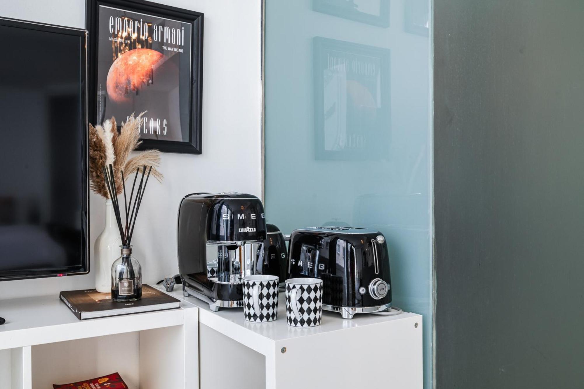 The Boutique Houses - Iconic Suite In Galleria Duomo With Private Parking Milão Exterior foto